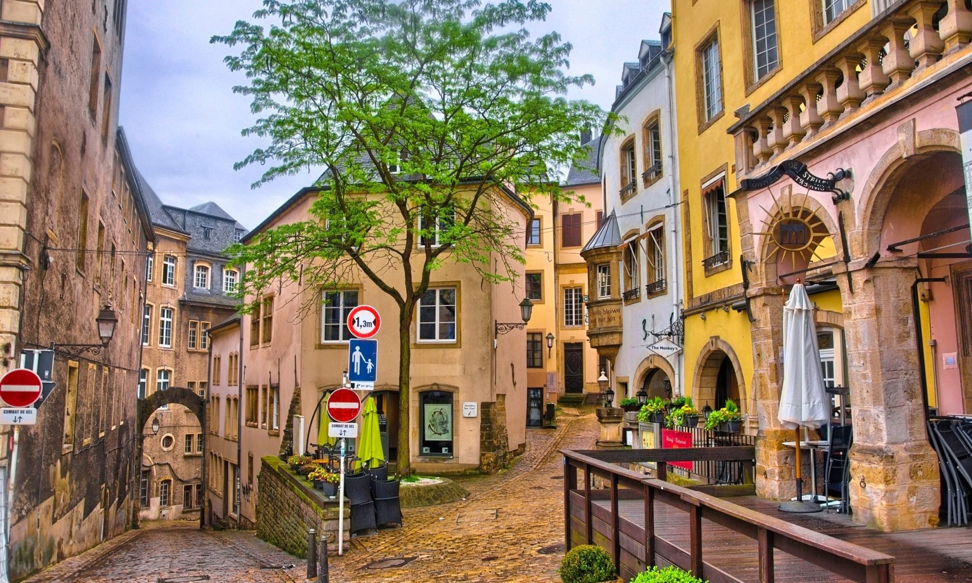 dreamstime_m_63204967